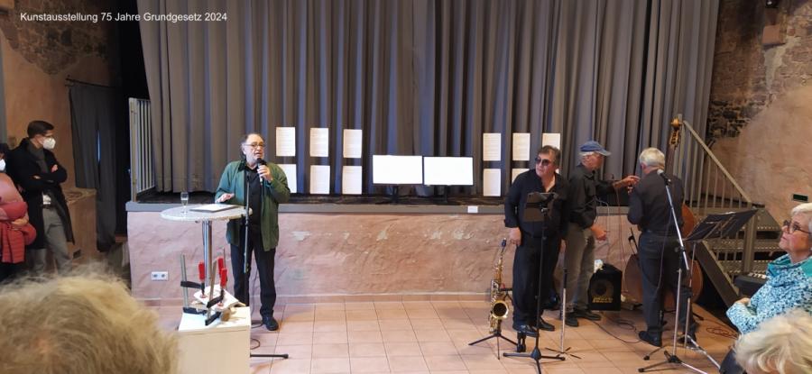 Kunstausstellung 75 Jahre Grundgesetz