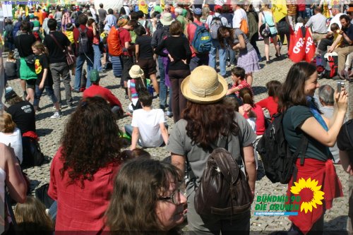 demo_2010_17_20111023_1433281330