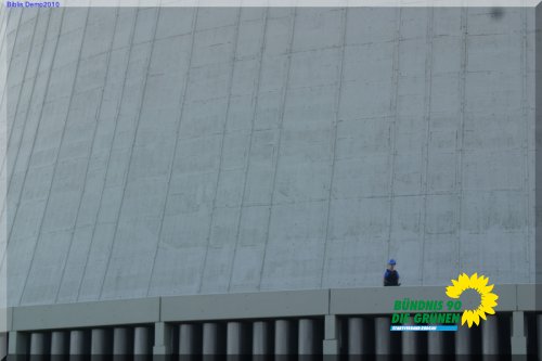 demo_2010_35_20111023_2057297521